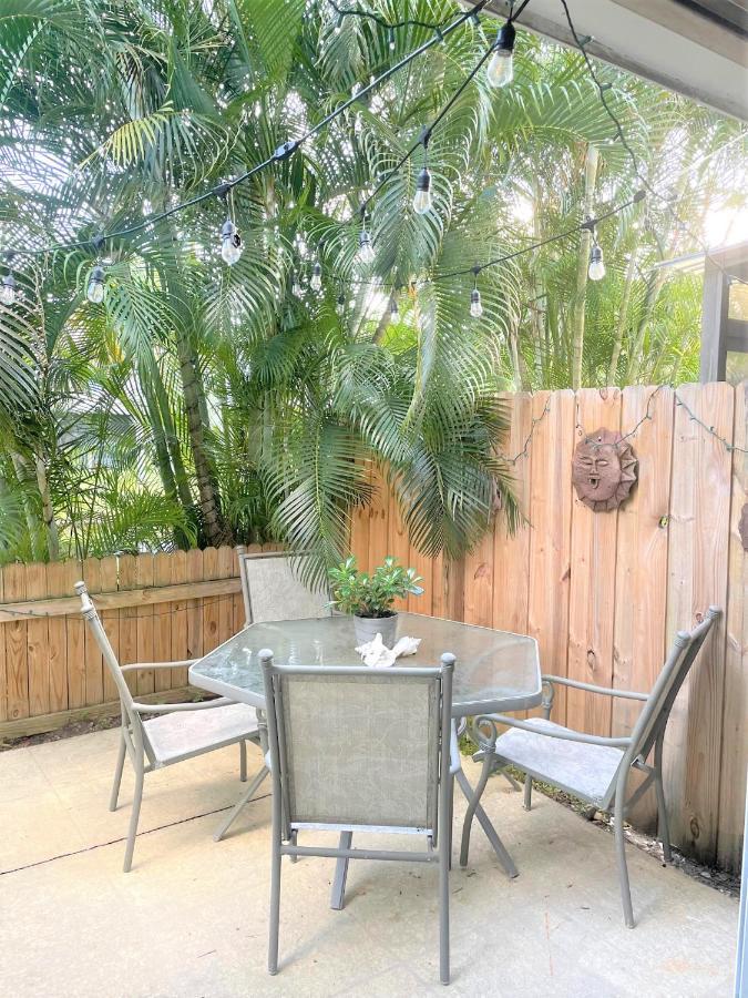 Coastal Townhome In Jupiter 1 Mile To Beach! Exterior foto