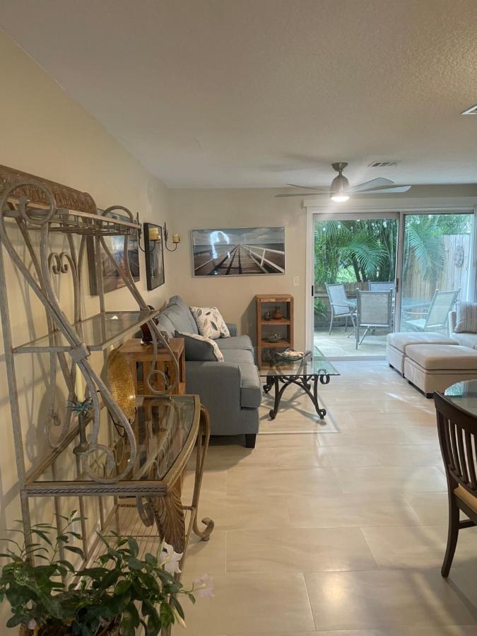 Coastal Townhome In Jupiter 1 Mile To Beach! Exterior foto