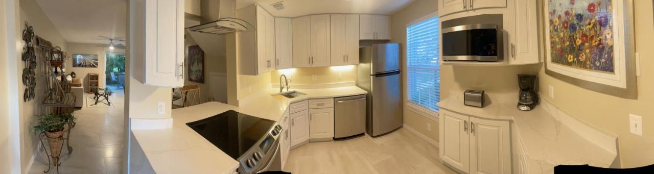 Coastal Townhome In Jupiter 1 Mile To Beach! Exterior foto
